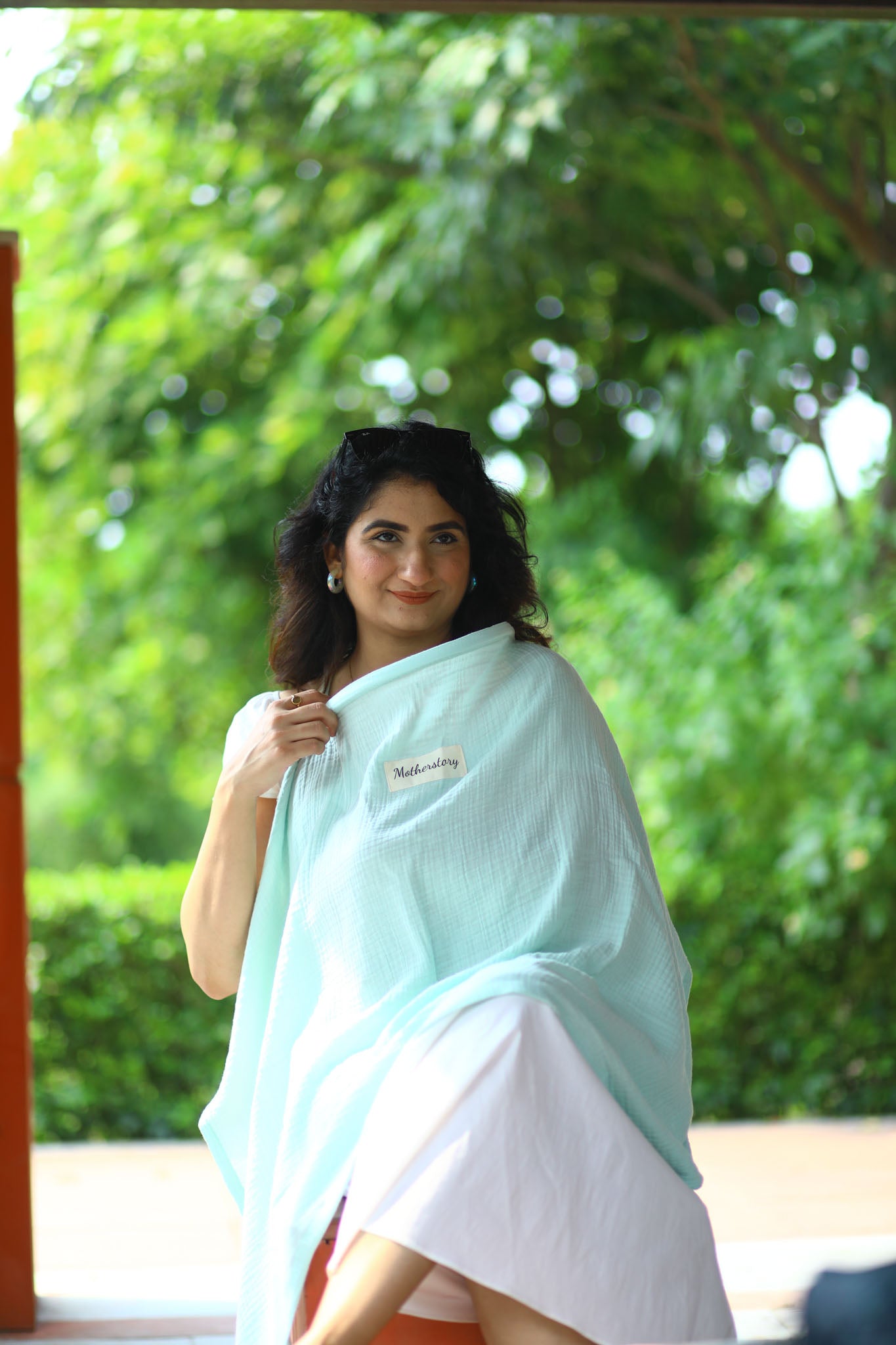 Mihanna Nursing Cover