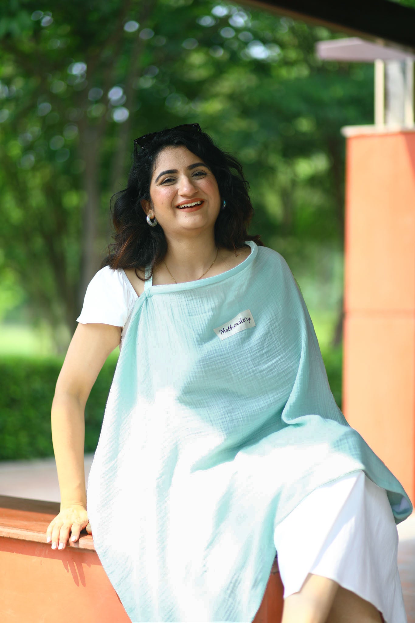 Mihanna Nursing Cover